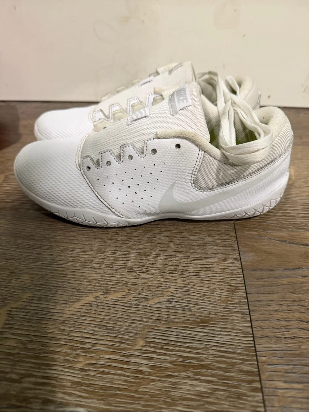Girls Nike cheer sneakers